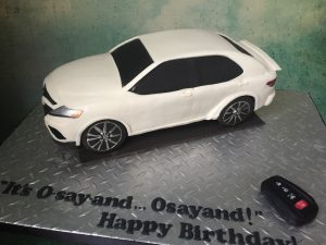 Sculpted Toyota Camry cake